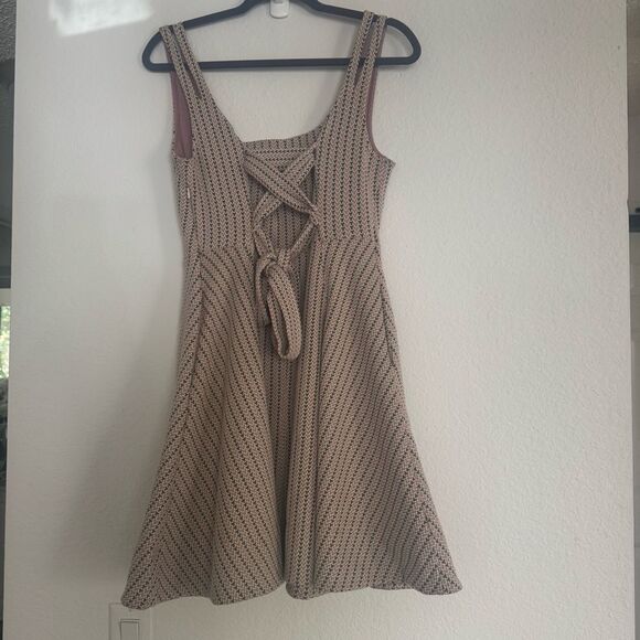 NEW Anthropologie Maeve Jacquard Pink Winter Dress Pockets Adjustable Size S (M) - Picture 7 of 14